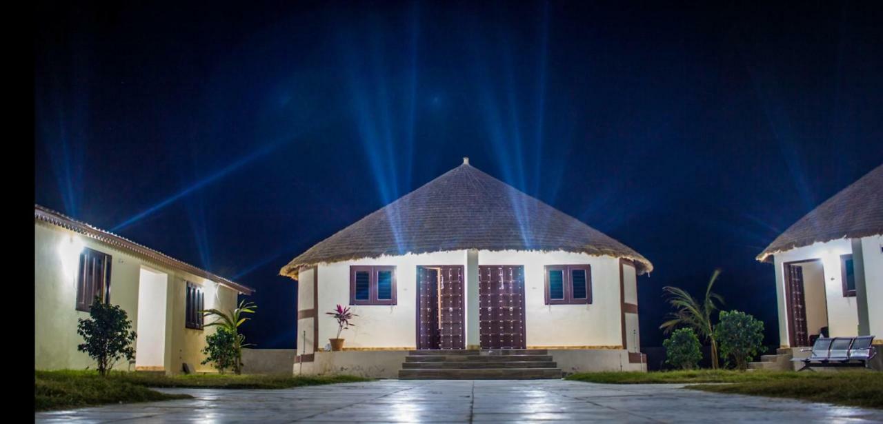 Rann Resort Dholavira מראה חיצוני תמונה